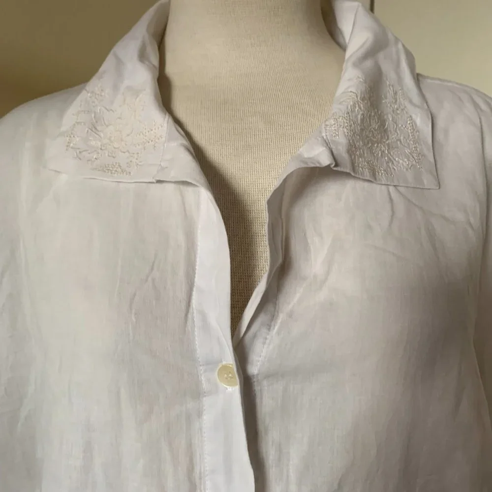 J.JILL WOMENS SHORT SLEEVE WHITE EMBROIDERED BUTTERFLYBLOUSE SIZE 2X 100% COTTON - Picture 2 of 13